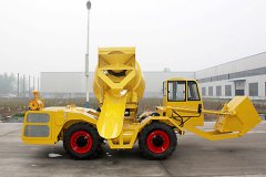 Self-loading Mobile Concrete Mixer